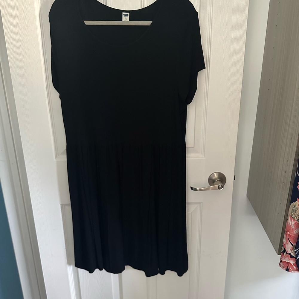 New old navy dress, tee shirt material.